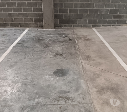 Location parking & garage Genval Rixensart - Photos Vivastreet Emplacement parking sous sol