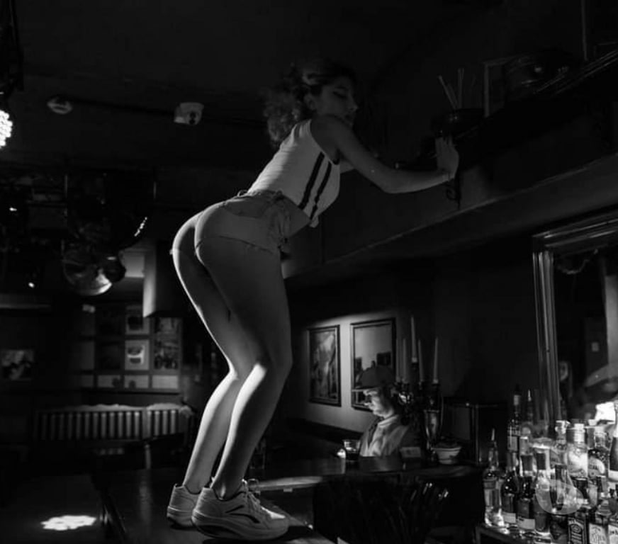 Escort Laeken - Photos Vivastreet Central party Girl