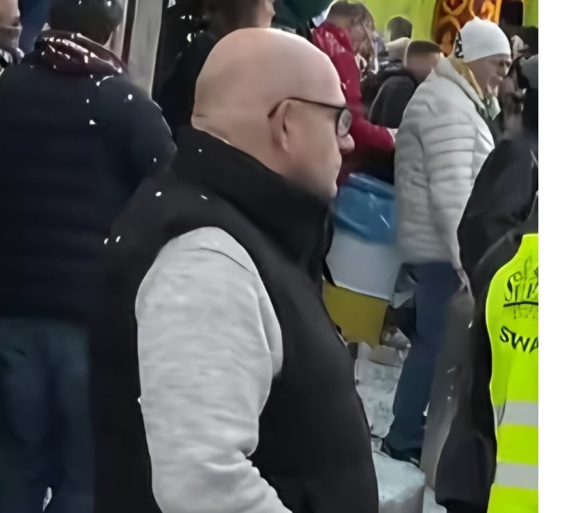 annonce coquine - Photos Vivastreet Cherche une dame qui aime etre touchée par un inconnu.