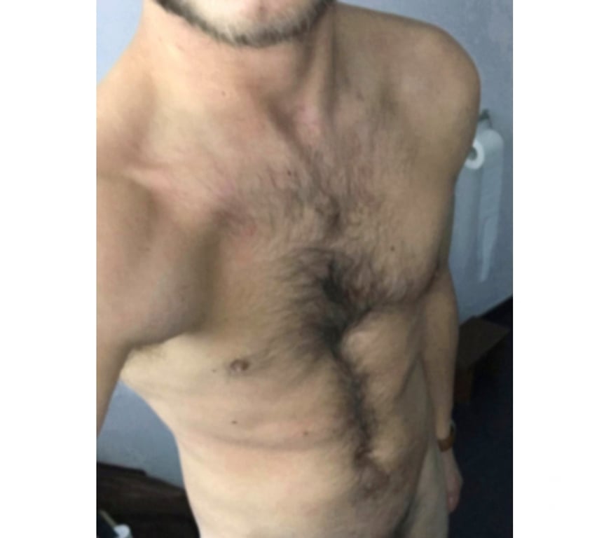 exhib Hannut - Photos Vivastreet Mec 28 ans fanstasme de gode ceinture