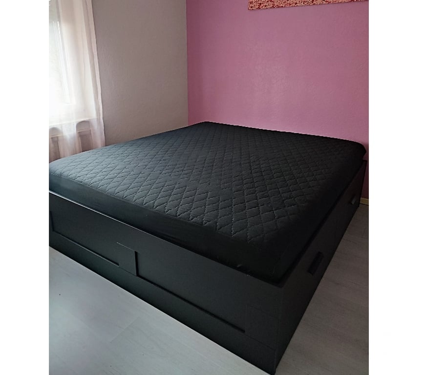 Meubles & Décoration Ans Ans-Centrum - Photos Vivastreet À vendre lit commode et matelas