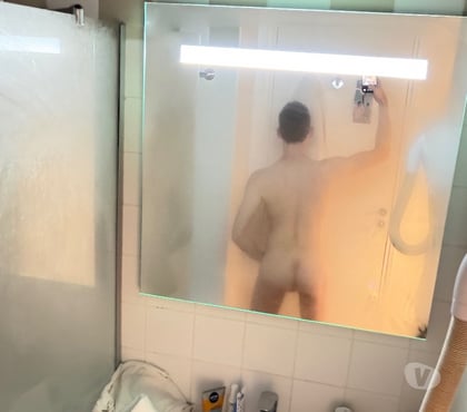 Gay Charleroi-Centrum Charleroi - Photos Vivastreet Passif mince Max 40 ans