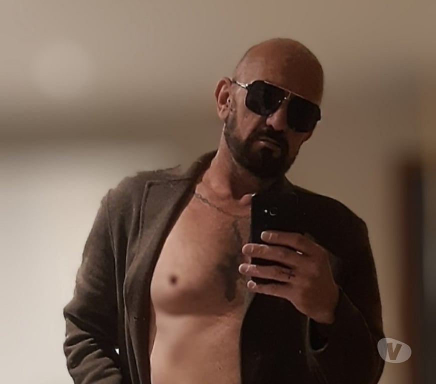 Gay Charleroi Mont-sur-Marchienne - Photos Vivastreet Lope cherche à se faire travailler les tetons
