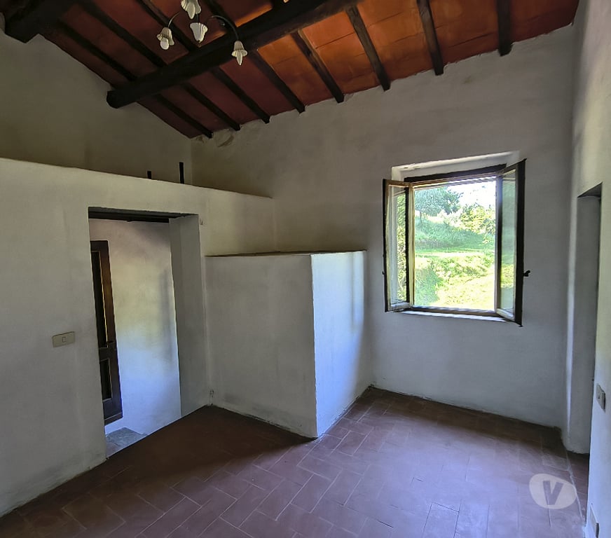 Annonce maison Italie - Photos Vivastreet Ancien Moulin du 18ème Vinci (Toscane) 215k