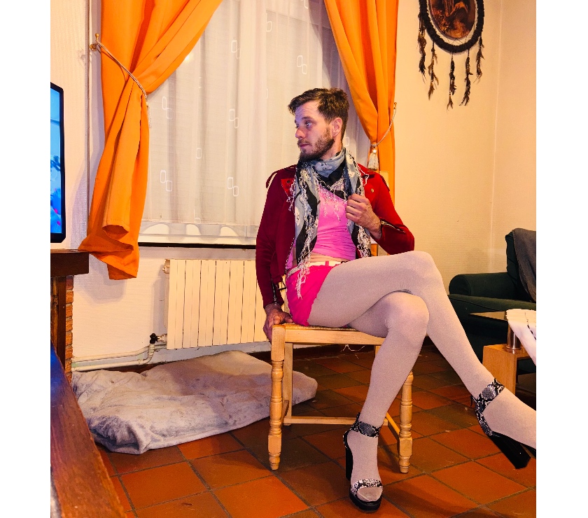 Gay Charleroi-Centrum Charleroi - Photos Vivastreet Travesti disponible se samedi