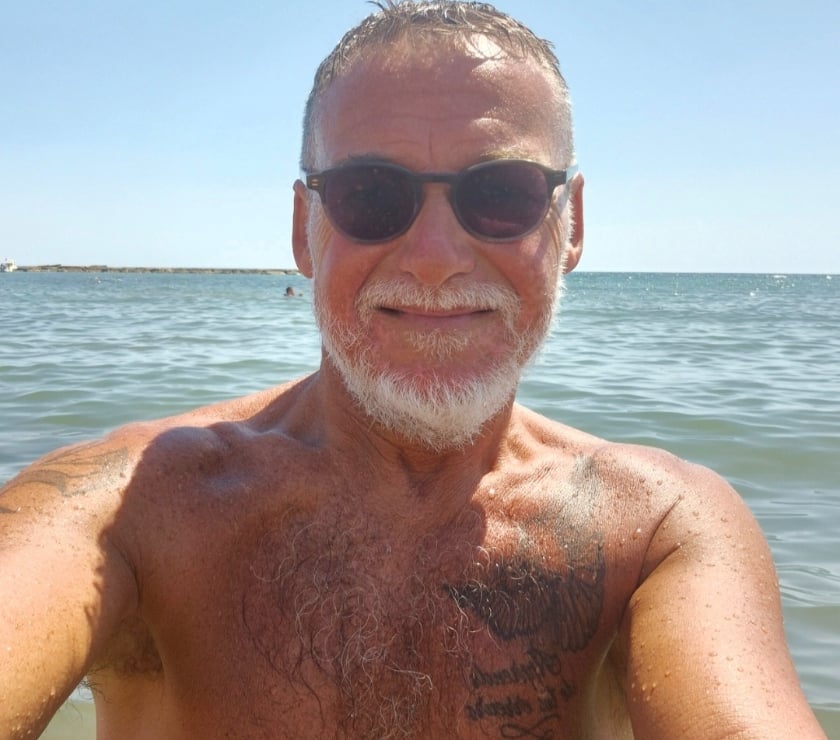 Gay Laeken - Photos Vivastreet Passif pour actif avec vouture