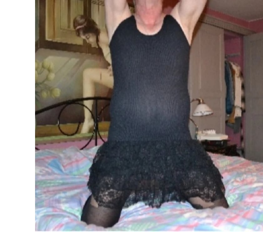Gay - Photos Vivastreet En lingerie cherche actif mur doux et caressant
