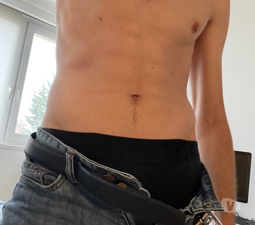 exhib Herstal Milmort - Photos Vivastreet Jh 42 ans expérimenté, dominant et TBM pour femmes soumise