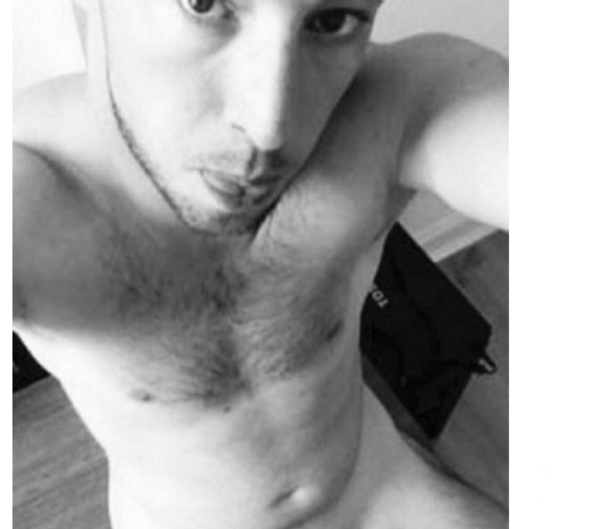 Gay Nassogne Bande - Photos Vivastreet Je suis dispo nu en journée et soirée …