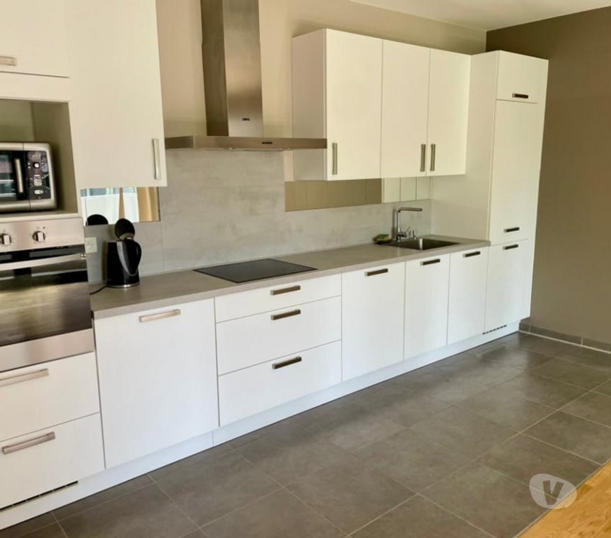Location appartement Molenbeek-Saint-Jean - Photos Vivastreet Appartement 2 chambres+ garage+ terrasse -Mettewie