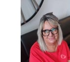 Bonjour je me présente Sylvia transgenre recherche actif