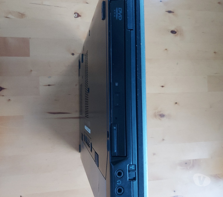 Informatique Courcelles Trazegnies - Photos Vivastreet PC PORTABLE DELL A VENDRE