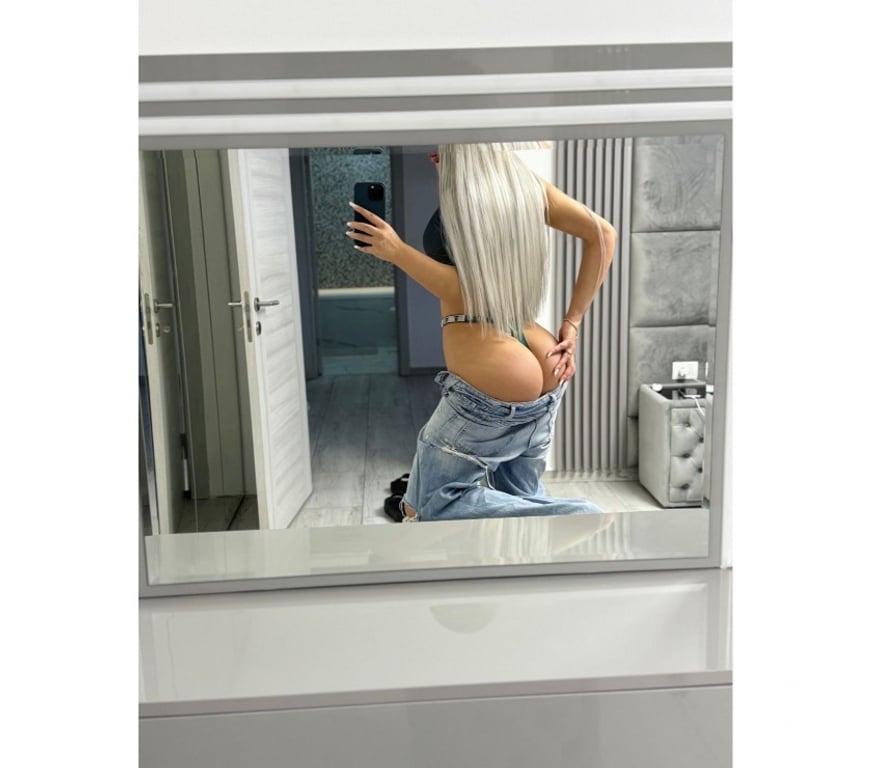 Escort Aubange Athus - Photos Vivastreet Abella nouvelle fille à Athus