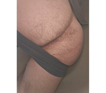 Gay - Photos Vivastreet Que feriez vous a mes fesses?