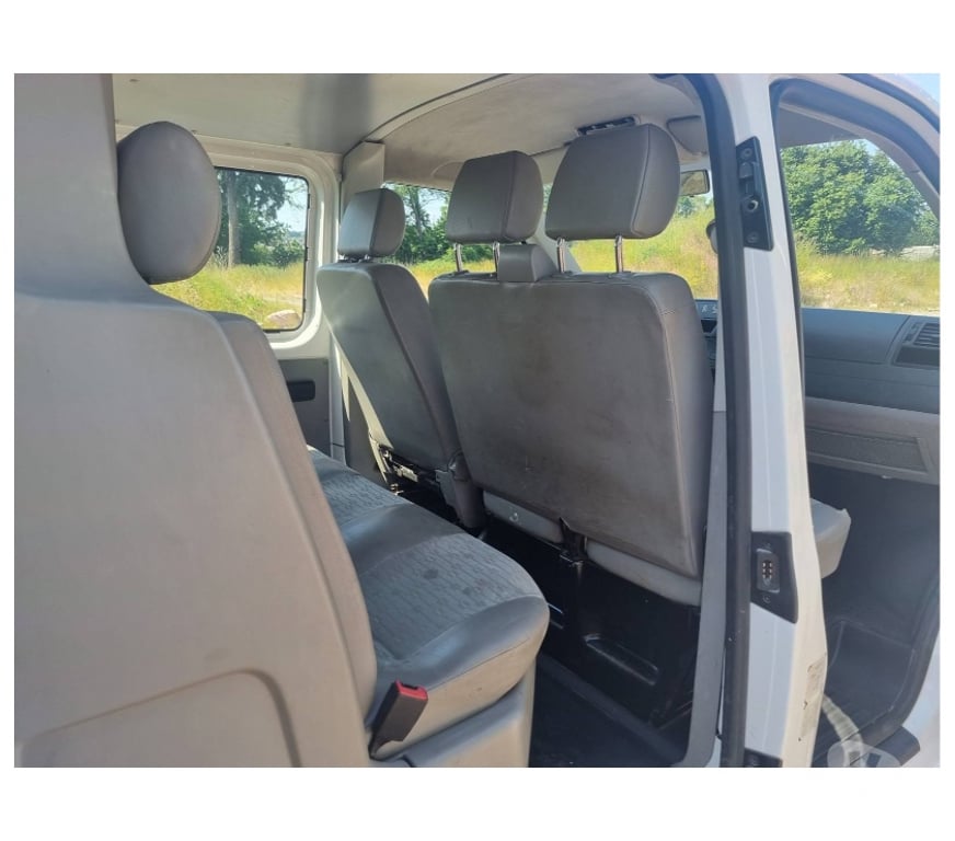 Véhicules commerciaux & utilitaires d'occasion Pont-de-Loup - Photos Vivastreet Vw Transporter T5 2012 double cabine 6places 2.0tdi 90cv..
