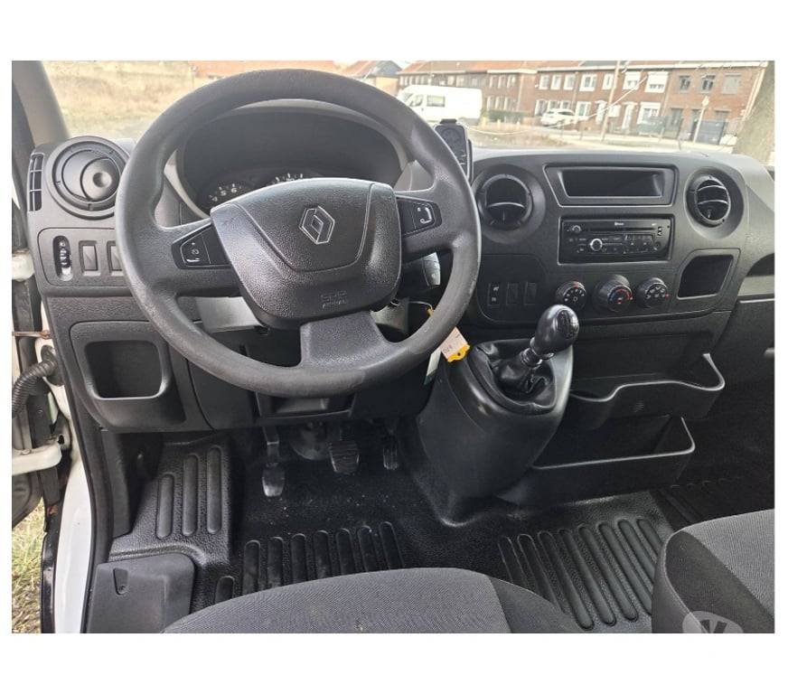 Véhicules commerciaux & utilitaires d'occasion Pont-de-Loup - Photos Vivastreet Renault Master L2h2 2.3dci 150cv 110kw 6v Gps Airco Cruise