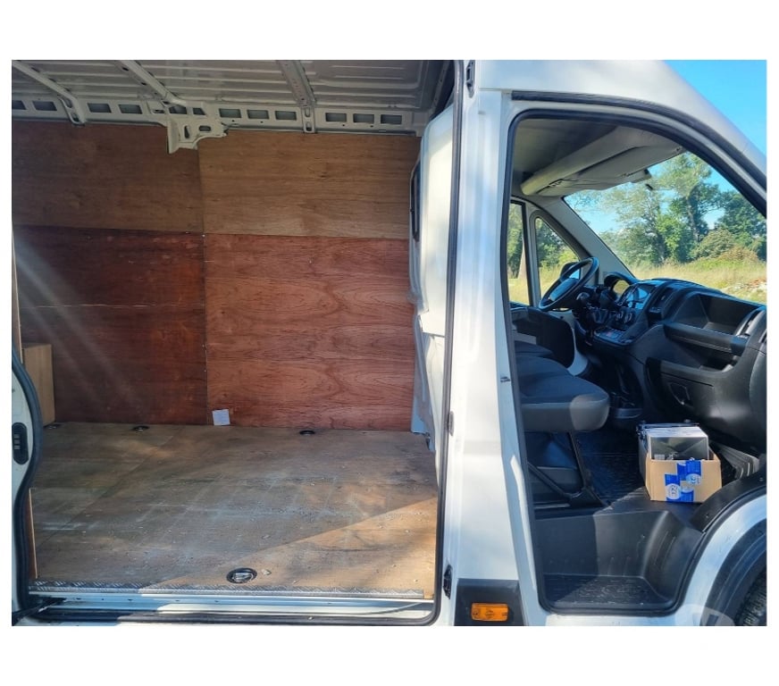 Véhicules commerciaux & utilitaires d'occasion Pont-de-Loup - Photos Vivastreet Peugeot Boxer 6 2019 L4h2 2.0hdi 130cv 6v Gps Airco Cruise