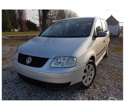 Voitures - Photos Vivastreet Vw touran 7places 1.9tdi 105cv 7place airco problème moteur