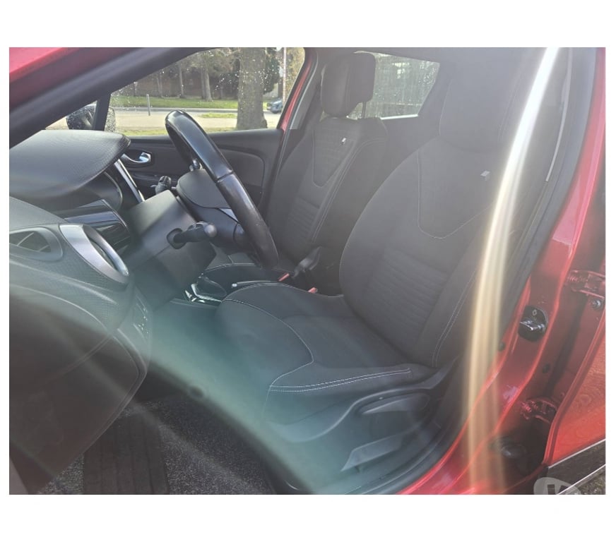 Voiture à vendre Pont-de-Loup - Photos Vivastreet Renault Clio Break 1.2tce 120cv Boite auto Gps Ac Cruise...