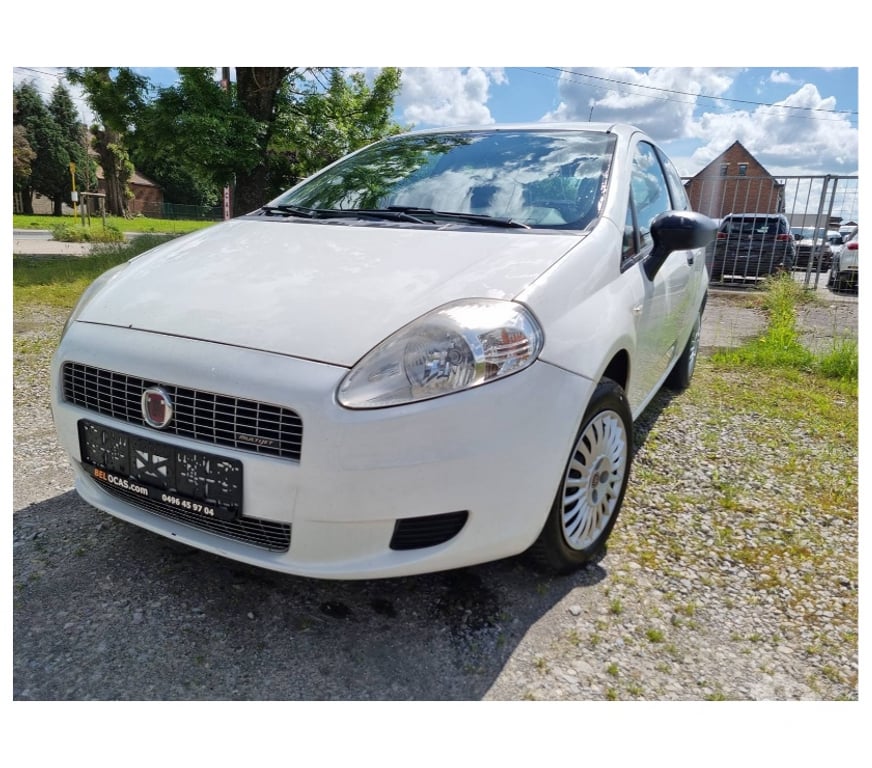 Véhicules commerciaux & utilitaires d'occasion Pont-de-Loup - Photos Vivastreet Fiat Punto 2009 3portes 156593km 1.3jtd 70cv pack électr