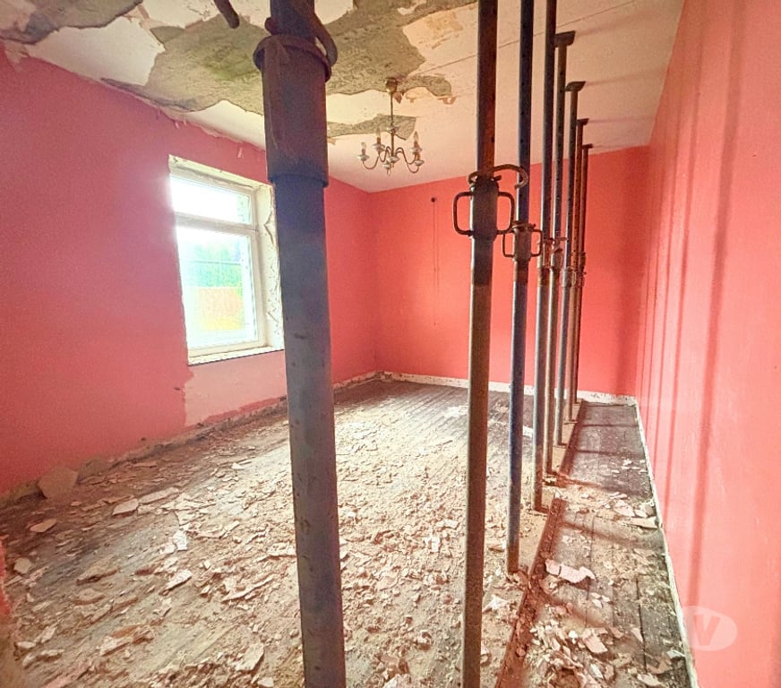Immeuble à vendre Bertrix - Photos Vivastreet BERTRIX : Immeuble avec permis pour 4 appartements