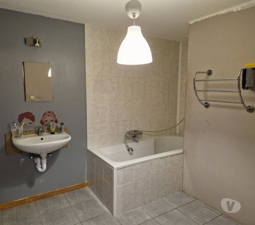 Annonce maison Bouillon Corbion - Photos Vivastreet Charmante maison en pierre de pays.