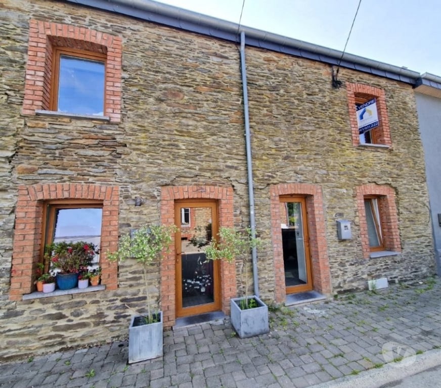 Annonce maison Bouillon Corbion - Photos Vivastreet Charmante maison en pierre de pays.