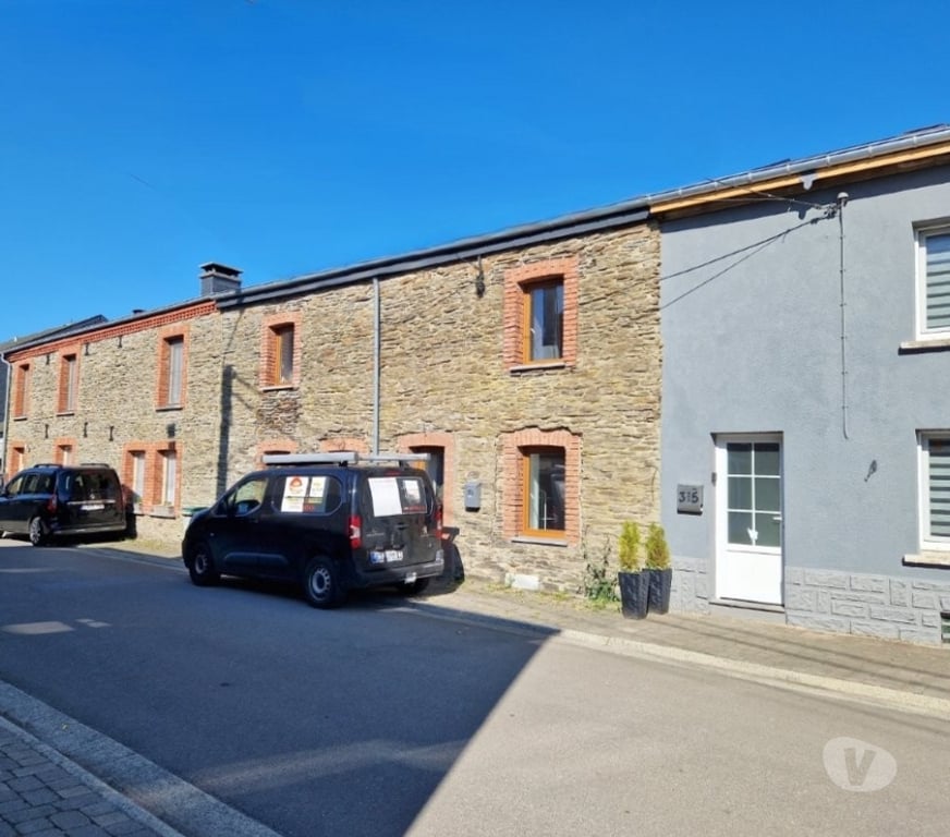 Annonce maison Bouillon Corbion - Photos Vivastreet Charmante maison en pierre de pays.
