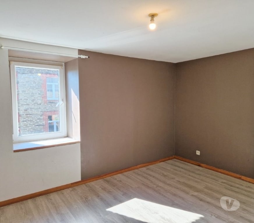 Annonce maison Bouillon Corbion - Photos Vivastreet Charmante maison en pierre de pays.