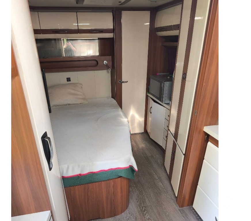 Caravane occasion Mettet Biesme - Photos Vivastreet Caravane Hobby 560 WFU