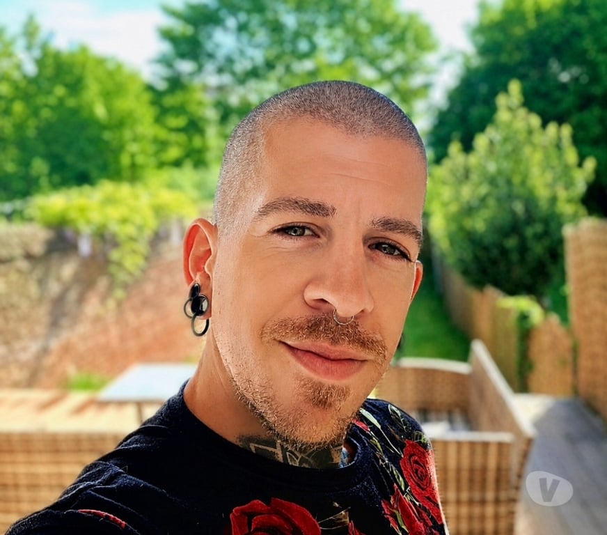 Gay Escorts Namur Beez - Photos Vivastreet Masseur tantra érotic Namur