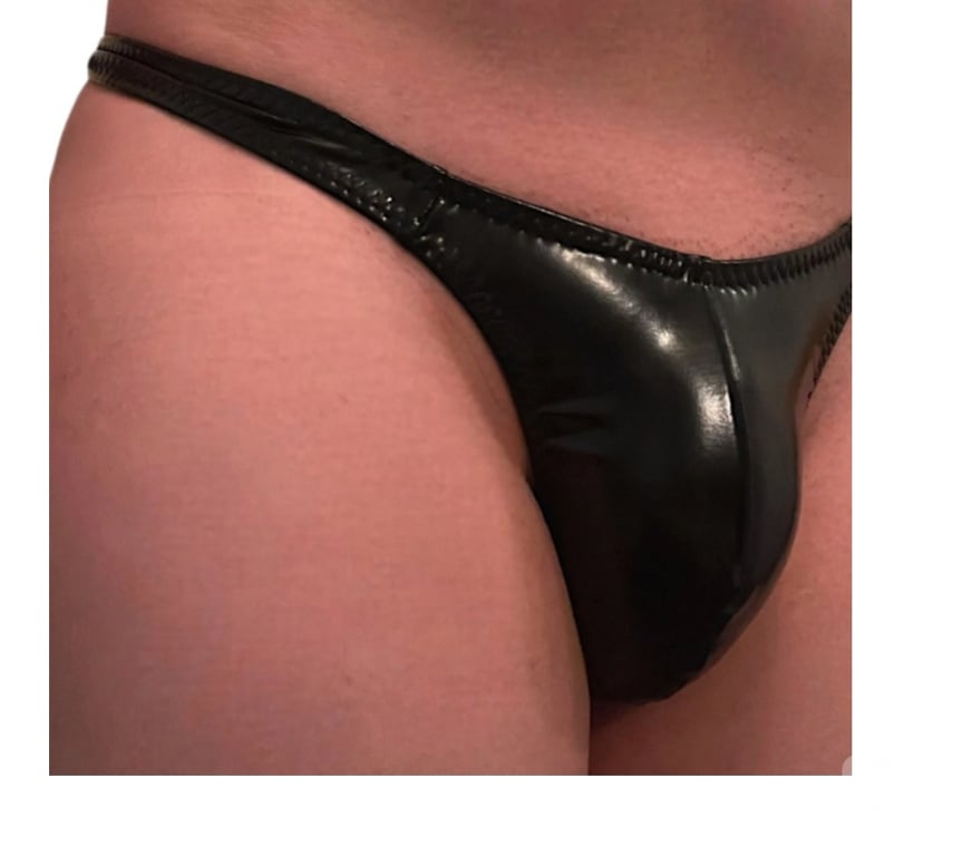 Gay Vaux-sur-Sûre Vaux-sur-Sûre-Centrum - Photos Vivastreet Couple bi notre recherche travestis