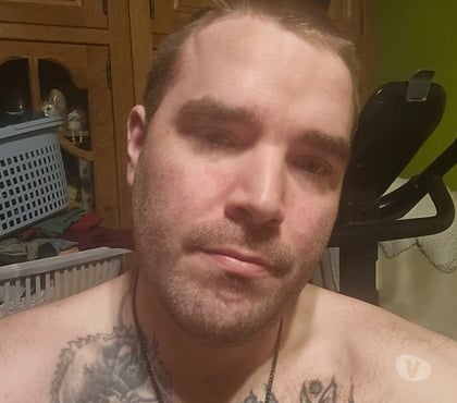 exhib Aubange-Centrum Aubange - Photos Vivastreet Homme de 32 ans cherche femme