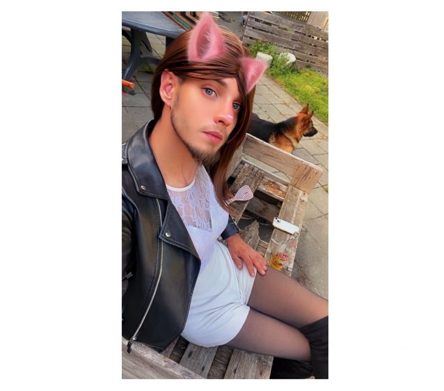 Gay Charleroi Charleroi-Centrum - Photos Vivastreet travesti cherche gangs bang