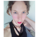 Sexy jeune androgyne féminine masseuse professionnelle