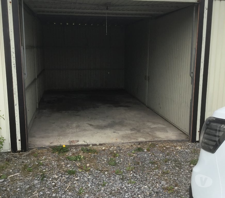 Vente parking Gilly Montignies-sur-Sambre - Photos Vivastreet 23 garages à vendre à GILLY