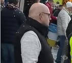 Cherche une dame seule ou délaissée.