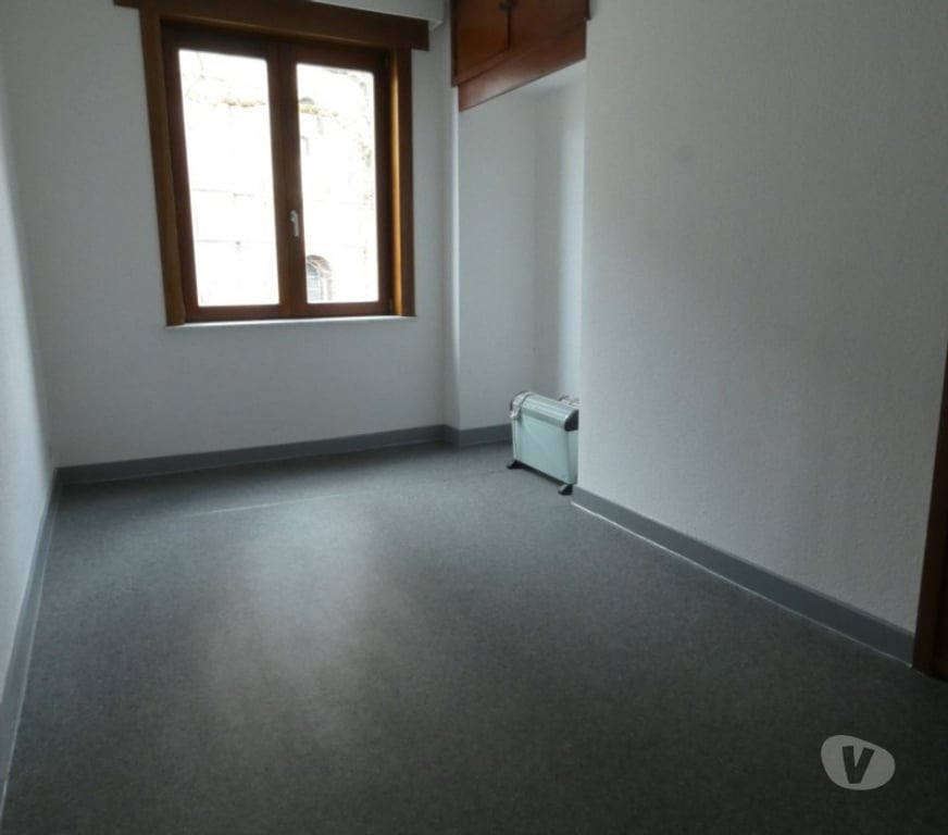 Location appartement Tournai Tournai-Centrum - Photos Vivastreet A LOUER APPARTEMENT - 2 CH - TOURNAI CENTRE