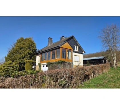 Maisons a vendre - Photos Vivastreet Herbeumont : agréable maison avec jardin et garage, 3-4ch.