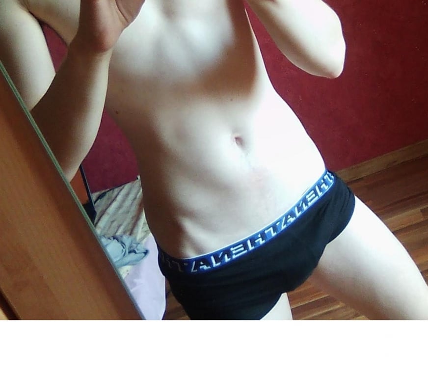 Gay Escorts Ostende - Photos Vivastreet Sexy jeune androgyne féminin(e) masseur-masseuse pro