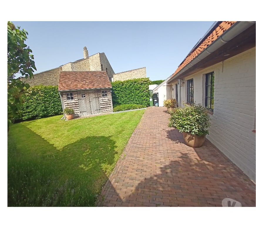 Annonce maison Alveringem Alveringem-Centrum - Photos Vivastreet Maison détachée confortable avec jardin et car-port