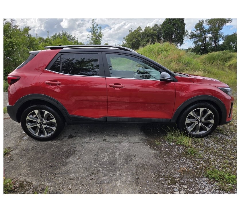 Voiture à vendre Pont-de-Loup - Photos Vivastreet Kia Stonic 2021 1.0i hybride 120cv boite auto Gps Ac jantes