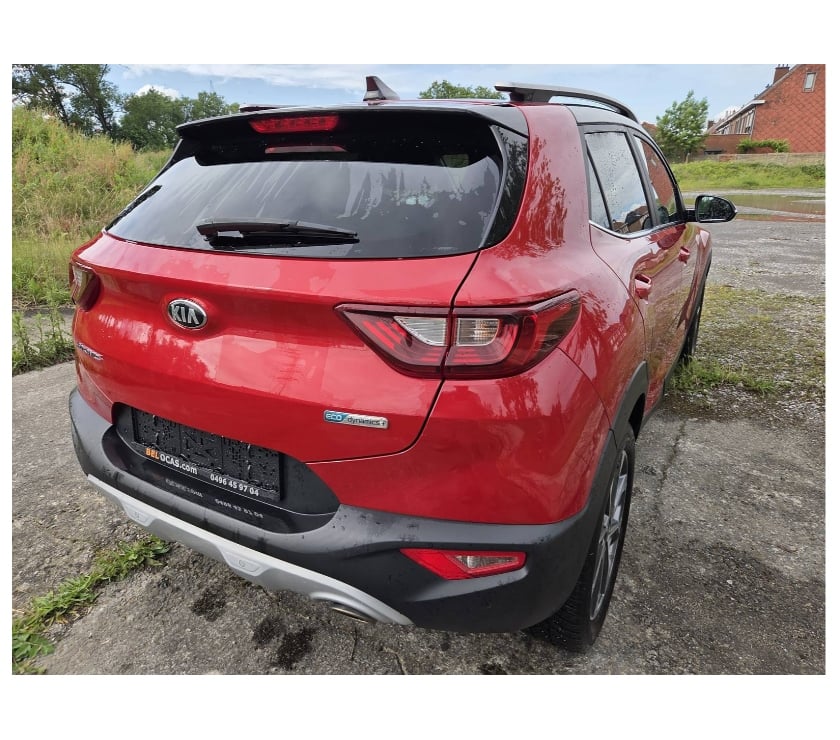 Voiture à vendre Pont-de-Loup - Photos Vivastreet Kia Stonic 2021 1.0i hybride 120cv boite auto Gps Ac jantes