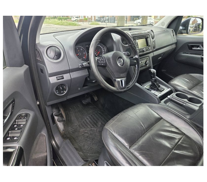 Voiture à vendre Pont-de-Loup - Photos Vivastreet Vw Amarok Pickup 2.0tdi 180cv Boite auto Gps Cuir jantes alu