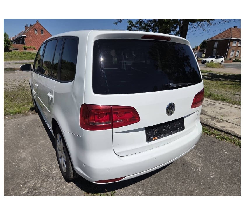 Voiture à vendre Pont-de-Loup - Photos Vivastreet Vw Touran 2.0tdi 140cv 103kw Boite auto Dsg Gps Airco Cruise