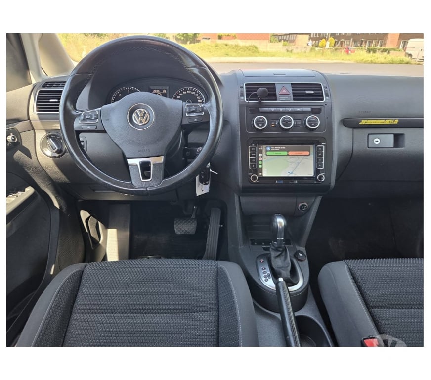 Voiture à vendre Pont-de-Loup - Photos Vivastreet Vw Touran 2.0tdi 140cv 103kw Boite auto Dsg Gps Airco Cruise
