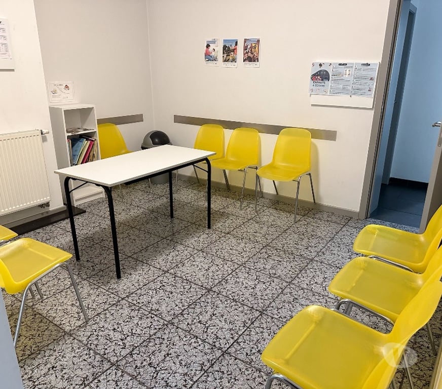 bureaux locaux Anderlecht - Photos Vivastreet Location bureau pour profession médicale ou paramédicale