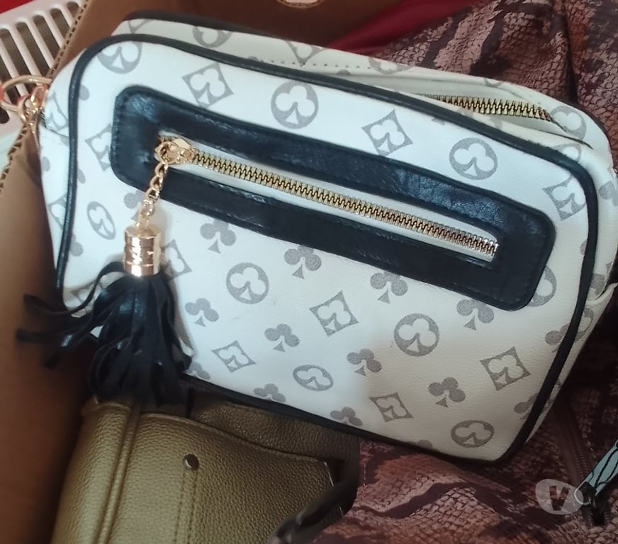 Accessoires & Bagagerie Anderlecht - Photos Vivastreet Lot de 45 sacs a main