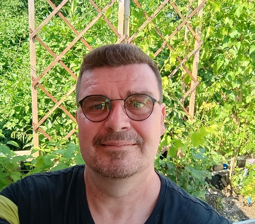 Hommes > Femmes Aywaille - Photos Vivastreet Daniel 52 ans recherche une femme pour relation sérieuse