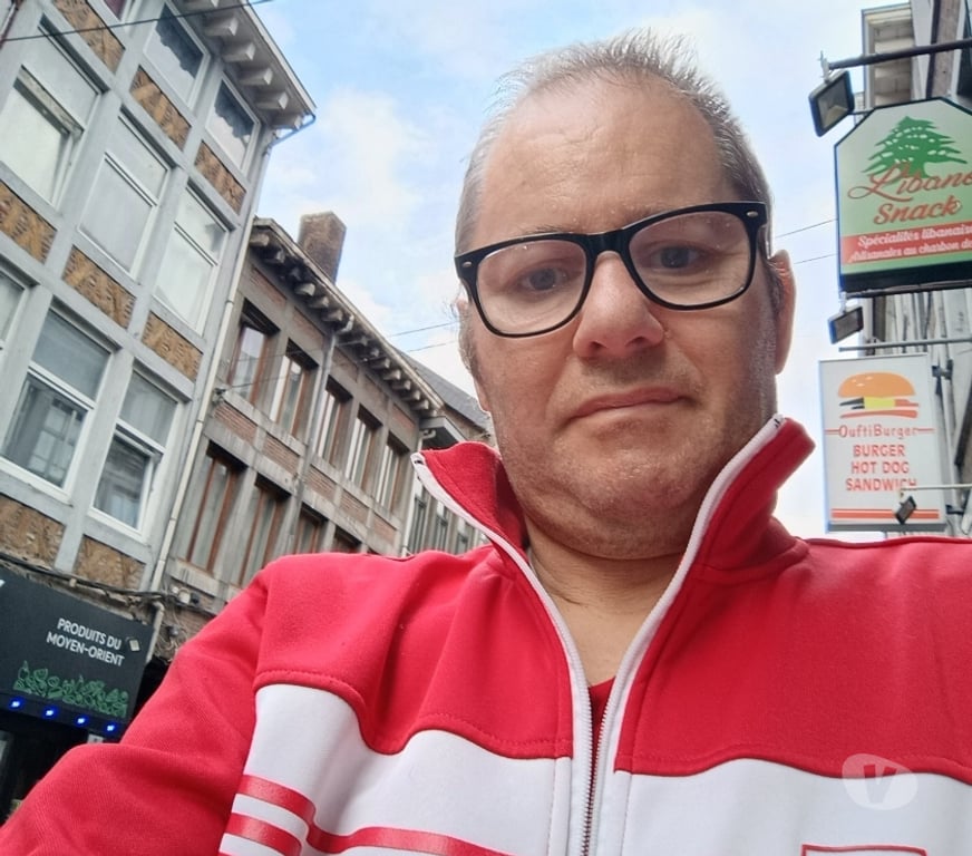 Gay Liège Liège-Centrum - Photos Vivastreet Daddy 58 ans cherche minet max 23 non barbu